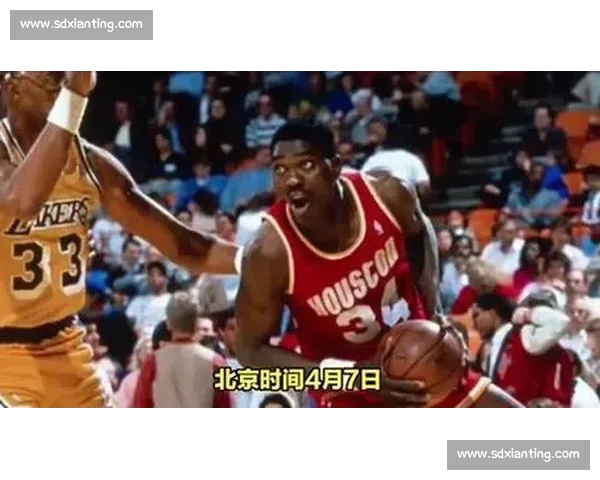 奥拉朱旺亲授梦幻脚步!科比获赞天才传承内线绝学 奥拉朱旺亲授梦幻脚步!科比获赞天才传承内线绝学